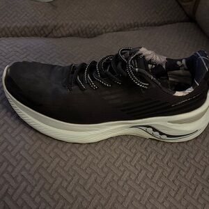 Saucony Men's Black and White Athletic Shoes